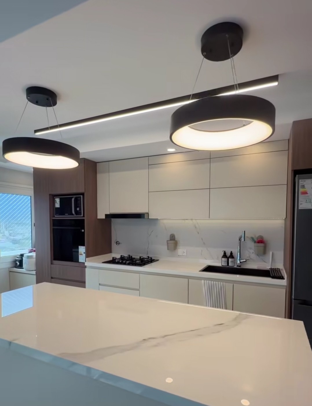 Proyecto Yerbal — cocina a medida por SB Amoblamientos